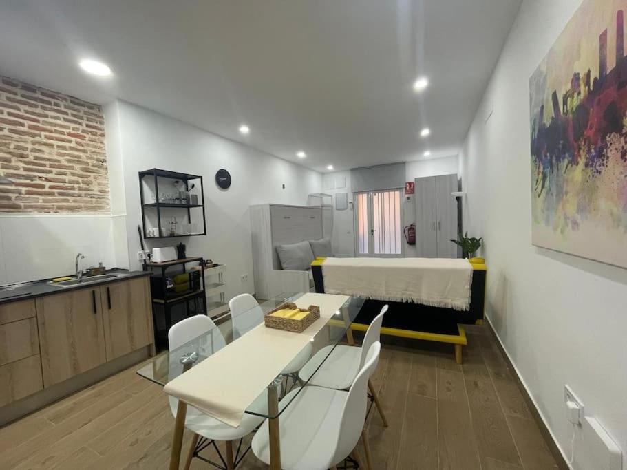 מדריד Estudio En Palacio La Latina מראה חיצוני תמונה