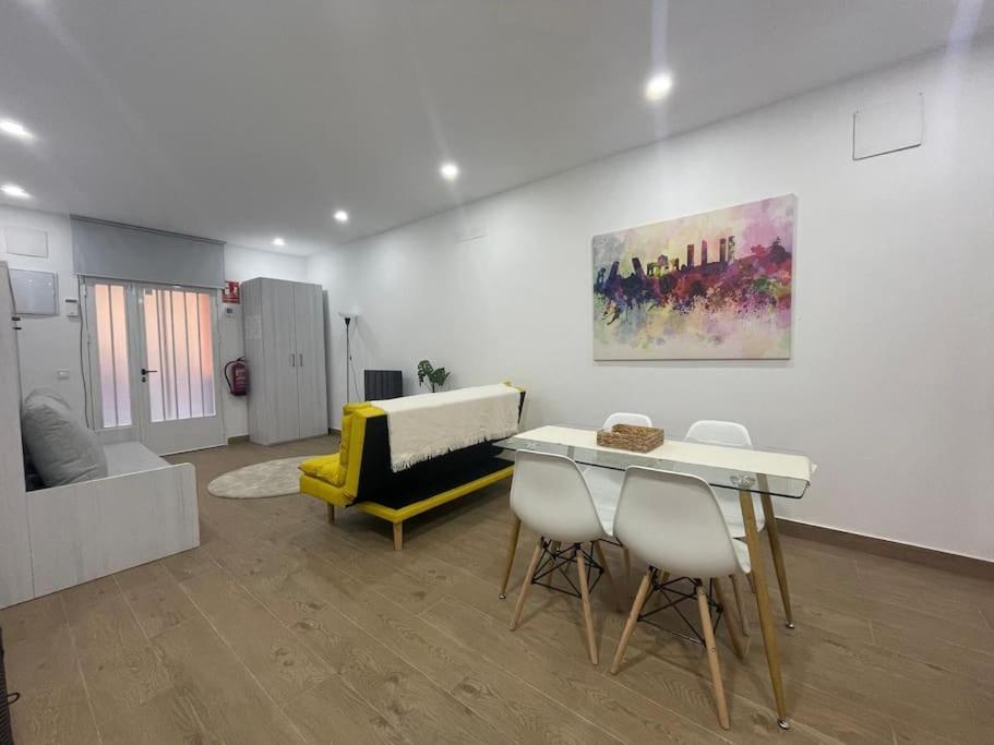 מדריד Estudio En Palacio La Latina מראה חיצוני תמונה